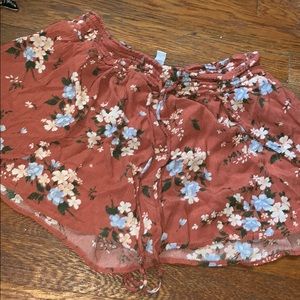 Orange floral American eagle shorts